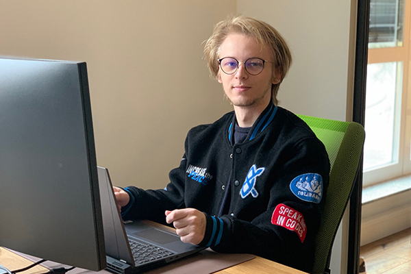 Adel Muratovic Auszubildender zum Fachinformatiker Jobinterview